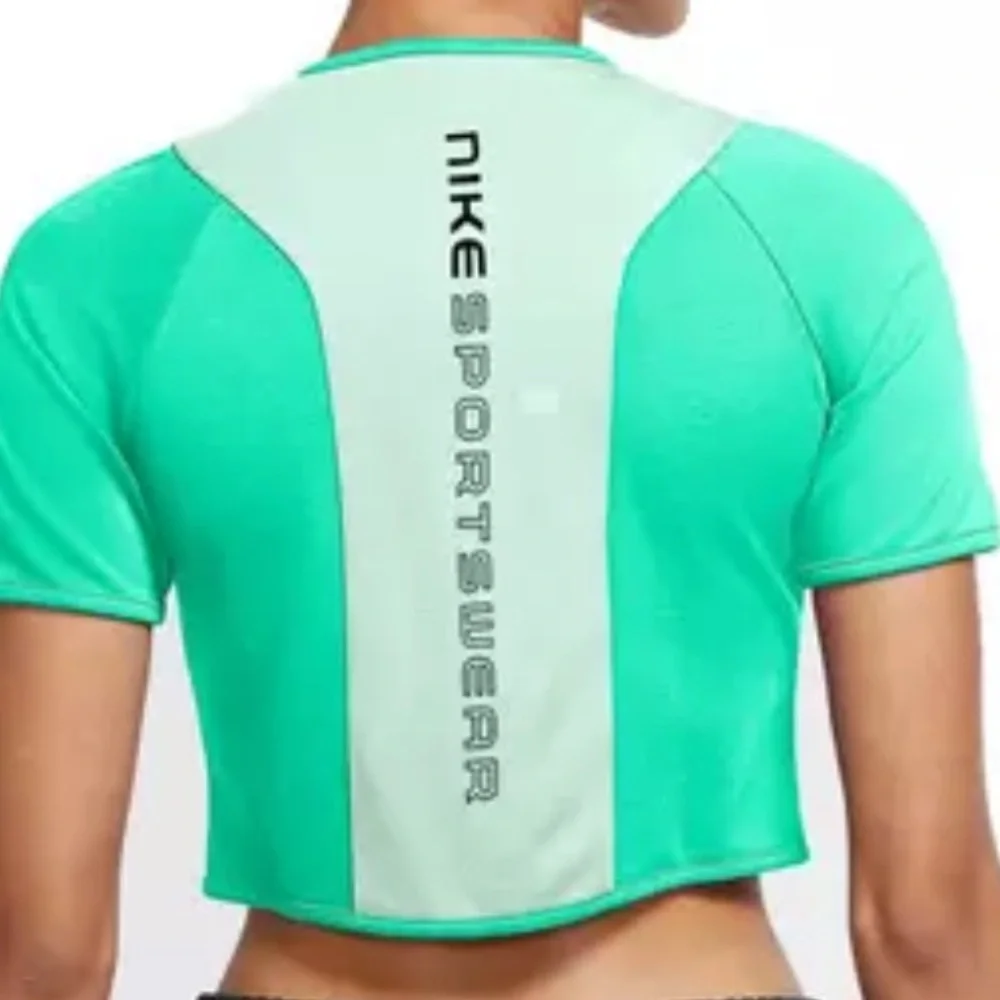 Nike Women’s Sportswear Street Short Sleeve Crop - Picture 9 of 9